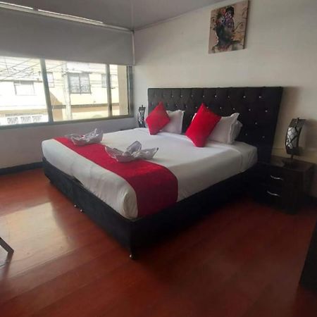 Aw Hotel American Travel Богота Екстериор снимка