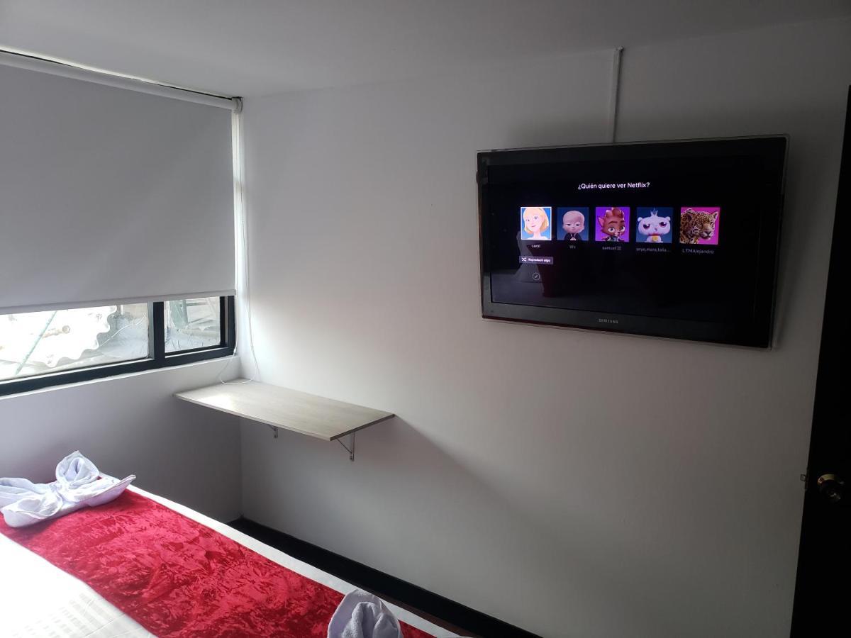 Aw Hotel American Travel Богота Екстериор снимка